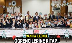 Van’da ilkokul öğrencilerine kitap…