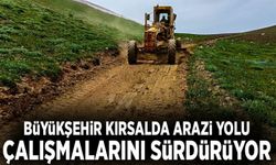 Büyükşehir kırsalda arazi yolu çalışmalarını sürdürüyor