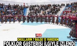 Okulların 7 bölge 13 yöreden folklor gösterisi ilgiyle izlendi