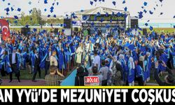 Van YYÜ'de mezuniyet coşkusu