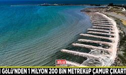 Van Gölü’nden 1 milyon 200 bin metreküp çamur çıkartıldı