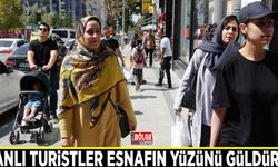 İranlı turistler esnafın yüzünü güldürdü