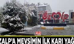 Özalp’a mevsimin ilk karı yağdı