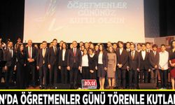 Van'da Öğretmenler Günü törenle kutlandı