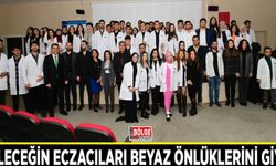 Geleceğin eczacıları beyaz önlüklerini giydi