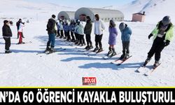 Van’da 60 öğrenci kayakla buluşturuldu