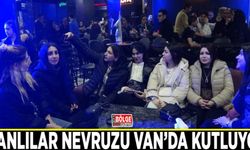 İranlılar nevruzu Van’da kutluyor