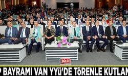 Tıp Bayramı Van YYÜ'de törenle kutlandı