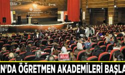 Van'da Öğretmen Akademileri başladı