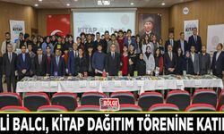 Vali Balcı, kitap dağıtım törenine katıldı