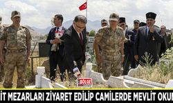 Şehit mezarları ziyaret edilip camilerde mevlit okundu