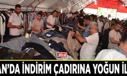 İndirim çadırına yoğun ilgi