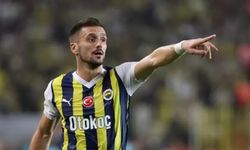 Dusan Tadic yeni sözleşmeyi kaptı