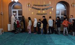 Namaza gelen çocuklar için etkinlik