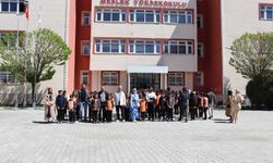 Özalpli Öğrencilerden Üniversite Ziyareti