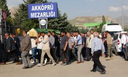 Çanakkale'de vefat eden Bartu, Van'da toprağa verildi