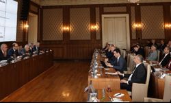 Rektör Şevli üniversite hastanelerinin yapısal sorununa değindi