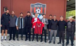 Daire Başkanı Çayırlı’dan, Vanspor’a moral ziyareti…