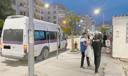 Van’da Servis Çilesi Bitmiyor: Yolcular Dakikalarca Durağa Mahkûm Ediliyor
