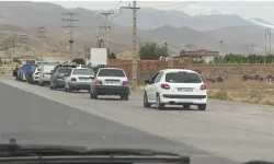 İran’daki Türk Vatandaşları Saldırılar Sonrası Yurda Dönüyor:  Sınır Kapısı’nda Hareketlilik