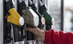 Sürücüler İndirim Bekledi, Sonuç Hayal Kırıklığı Oldu: Motorinde Dikkat Çeken İndirim!