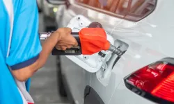 Motorin Fiyatına Zam Geliyor: Litresi Van'da 50 TL'yi Aşıyor