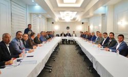 AK Parti Van Teşkilatı’ndan Geniş Katılımlı İstişare Toplantısı: “Van’ı Umutla Yarına Taşıyacağız”