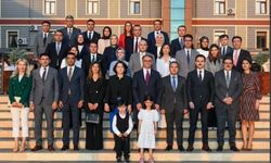 Van’da Vali Yardımcıları ve Kaymakamlara Veda Yemeği
