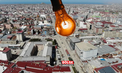 Van’da  Planlı Elektrik Kesintisi: Dört İlçede Çok Sayıda Mahalle Etkilenecek