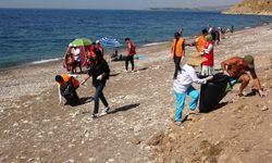 Van Gölü Kirlenmesin, Unutanlar Unutulmasın!