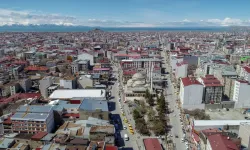 Van’da Hava Sıcaklığı 30 Dereceye Çıkacak: Uzmanlardan Uyarı