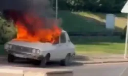 TBMM Önünde Dikkat Çeken Olay: Beyaz Toros Araç Yakıldı