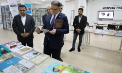 Kitap Van Projesi ile 165 Bin Öğrenciye 325 Bin Kitap Ulaştırıldı