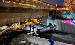 Kontrolden Çıkan Araç Köprüden Düştü, Sürücü Kurtarılamadı