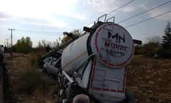 Tır Kazası Korkuttu: Elazığ’da Yaralı Sürücü Kurtarıldı