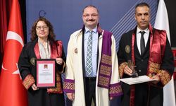 Atatürk Üniversitesi, Doktora Mezuniyet ve En İyi Tez Ödüllerini Coşkuyla Verdi