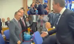 CHP’li Akay ve Bakan Bayraktar’ın Diyaloğu TBMM’de Gündemi Değiştirdi