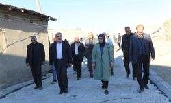 Van Başkale’de Parke Taşı Döşeme Çalışmaları Devam Ediyor