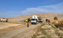 Van Tuşba’da Stabilize Yol Çalışmaları Sürüyor