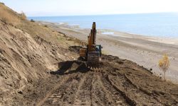 Van'da Sahil Yolları Yeniliyor; Çitören’de Yol Çalışmaları Devam Ediyor