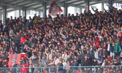 Van'da 1. Lig Başlamadan Kriz Çıktı: Vanspor'a Ceza mı? Taraftarı Ayakta