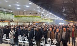 Van’da Kayyum, Siyaset ve Yurttaş Soruları Aynı Salonda Buluştu