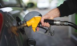 Depoyu Dolduracaklar Yandı: Motorinin Ardından Benzine de Zam Şoku!