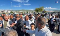 30 Yıl Sonra Tahliye Edilen Mehmet Emin Aslan Van’da Karşılandı