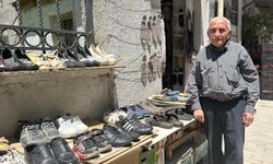 72 Yaşında, 50 Yıldır Aynı Dükkanda: 10 Kişilik Ailenin Geçim Yükünü Omuzluyor: