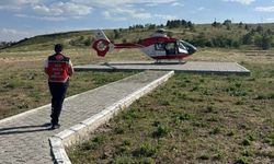 Hava ambulansıyla hayata tutundu: 6 günlük bebek Van'a ulaştırıldı