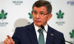 Ahmet Davutoğlu Neden Siyaseti Bıraktı? Gelecek Partisi Neden Feshedildi?