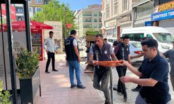 İpekyolu Belediyesi'nden kaldırım işgallerine karşı denetim