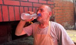 Van'da Fırıncılar 300 Dereceyi Bulan Ocakların Başında Mücadele Veriyor