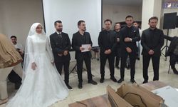 Van’da traktör konvoylu düğün: Kılıbık belgesi ve damat sertifikası!